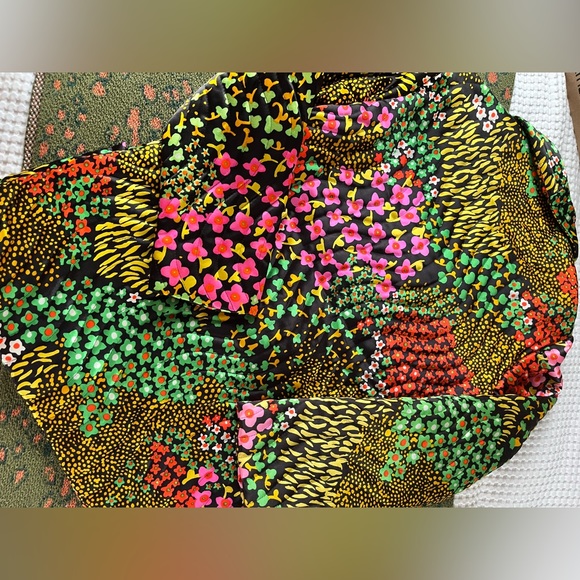 Vintage Evelyn Pearson || Quilted Floral Lounging Jacket - Picture 5 of 7